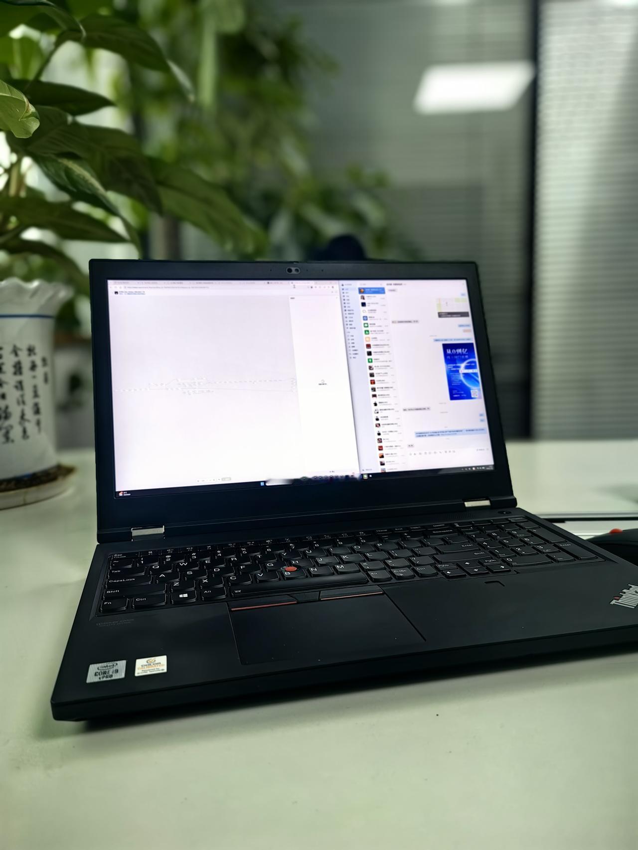 有多少朋友用过这一台 ThinkPad T15g Gen 1？
这是一台2021