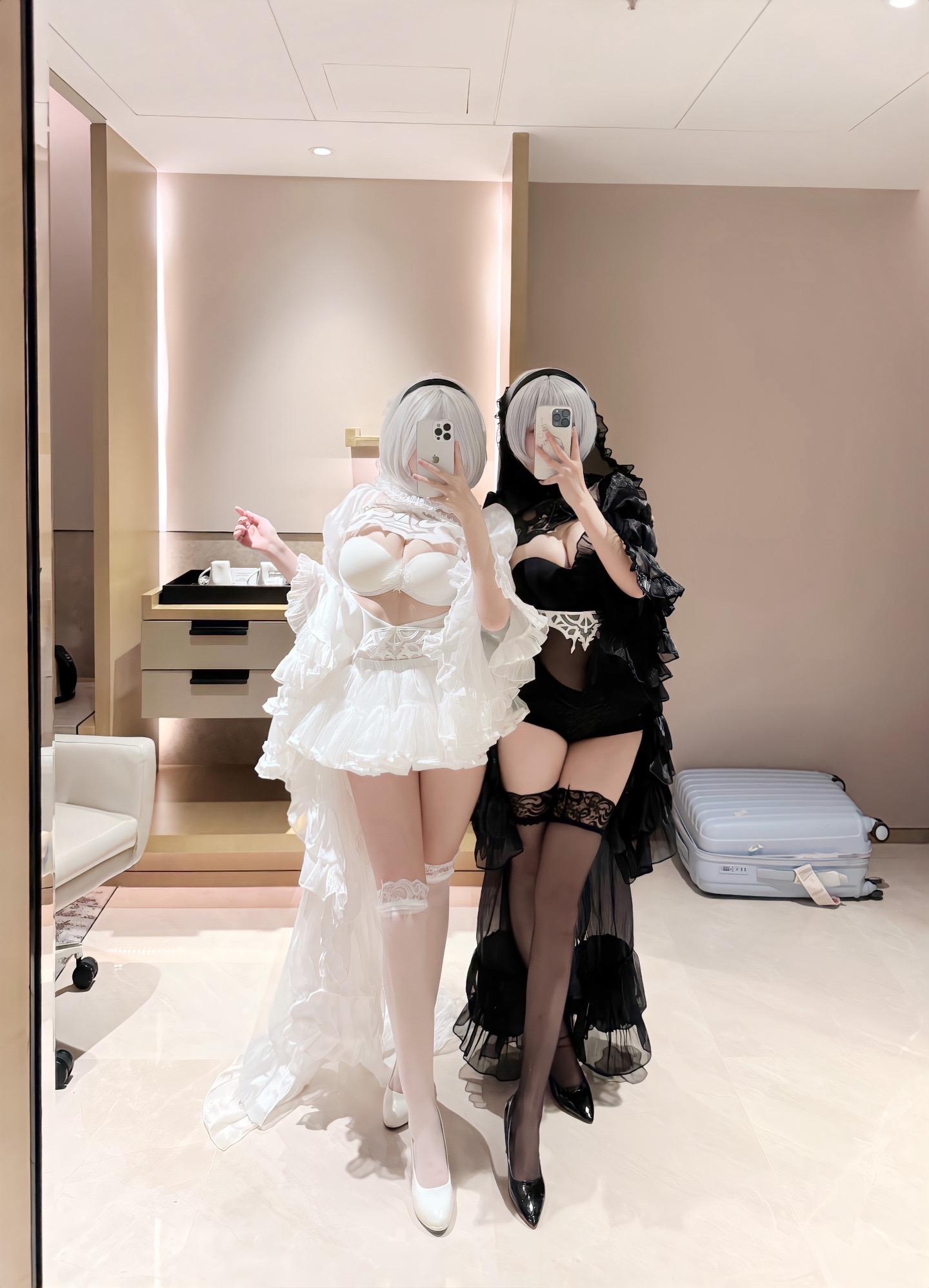 朋友 你的意思是你钓了一年的鱼最后还是就你一个人跨年是吗 那很好了