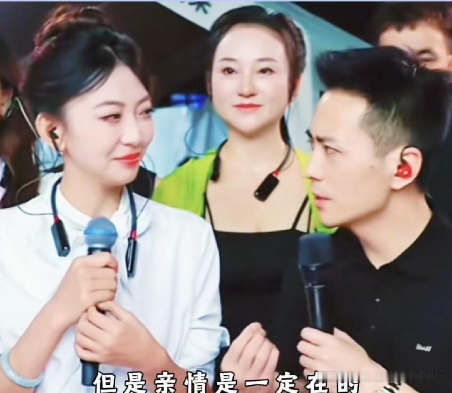 “我们之间没有爱情了”，这是索图亲口说的。没有爱情的婚姻是不幸福的，不再劝你们复