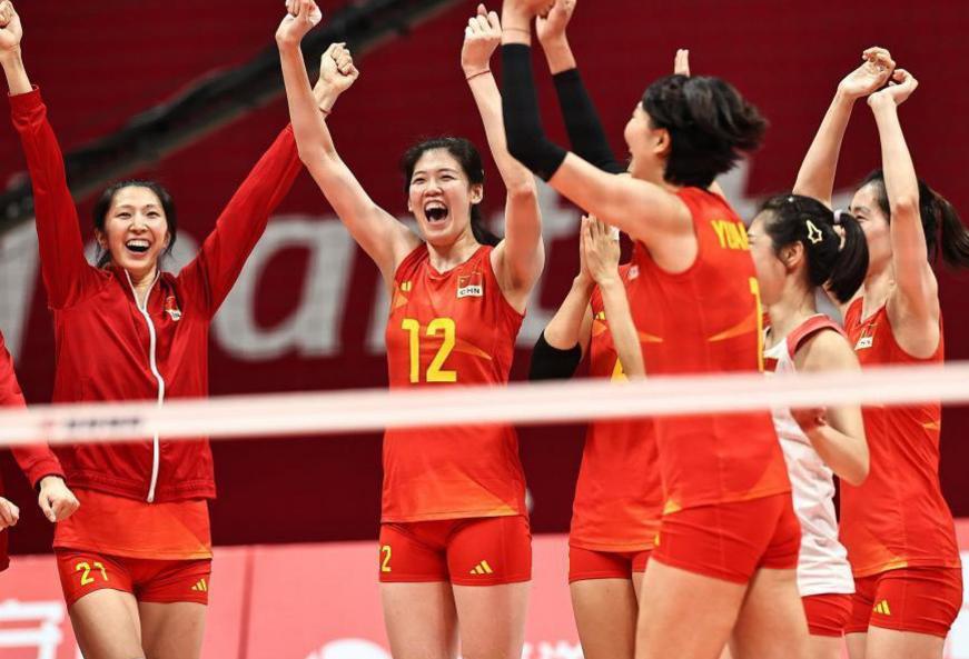 22天，从亚锦赛的眼泪到亚运会的金牌：女排给国乒上了一课
9月22日，亚运会赛场