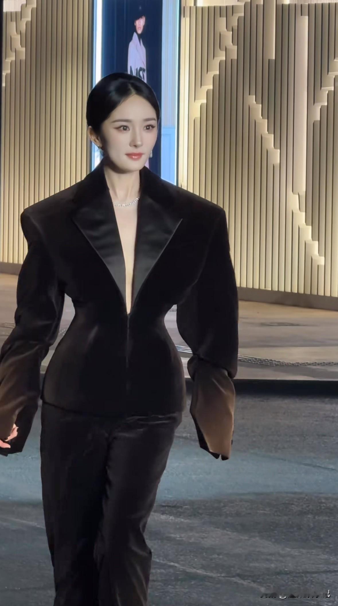 幂幂真的是越活越年轻！