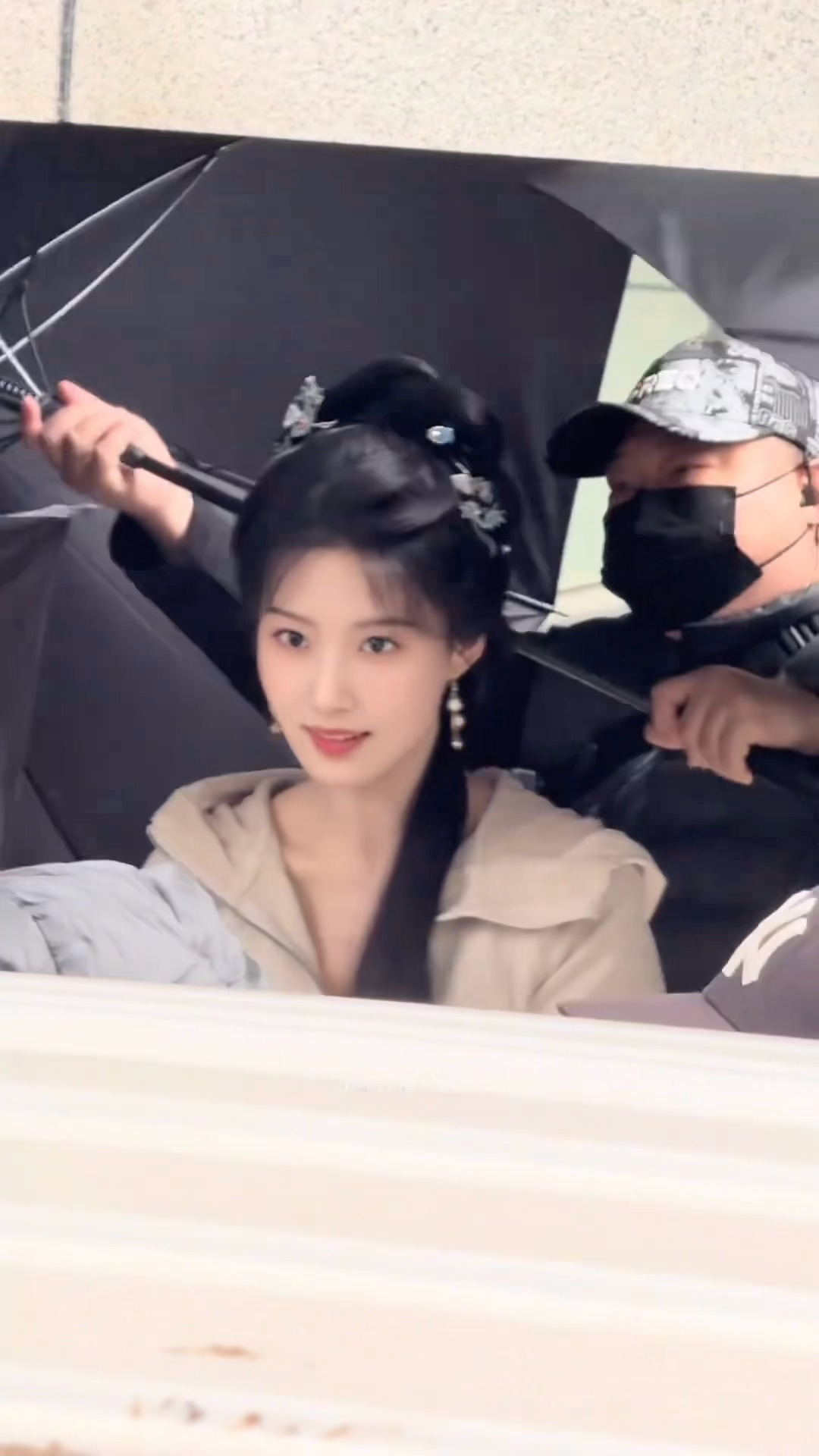 卢昱晓真的好水灵吧🥹南衣真的不能边拍边播吗 