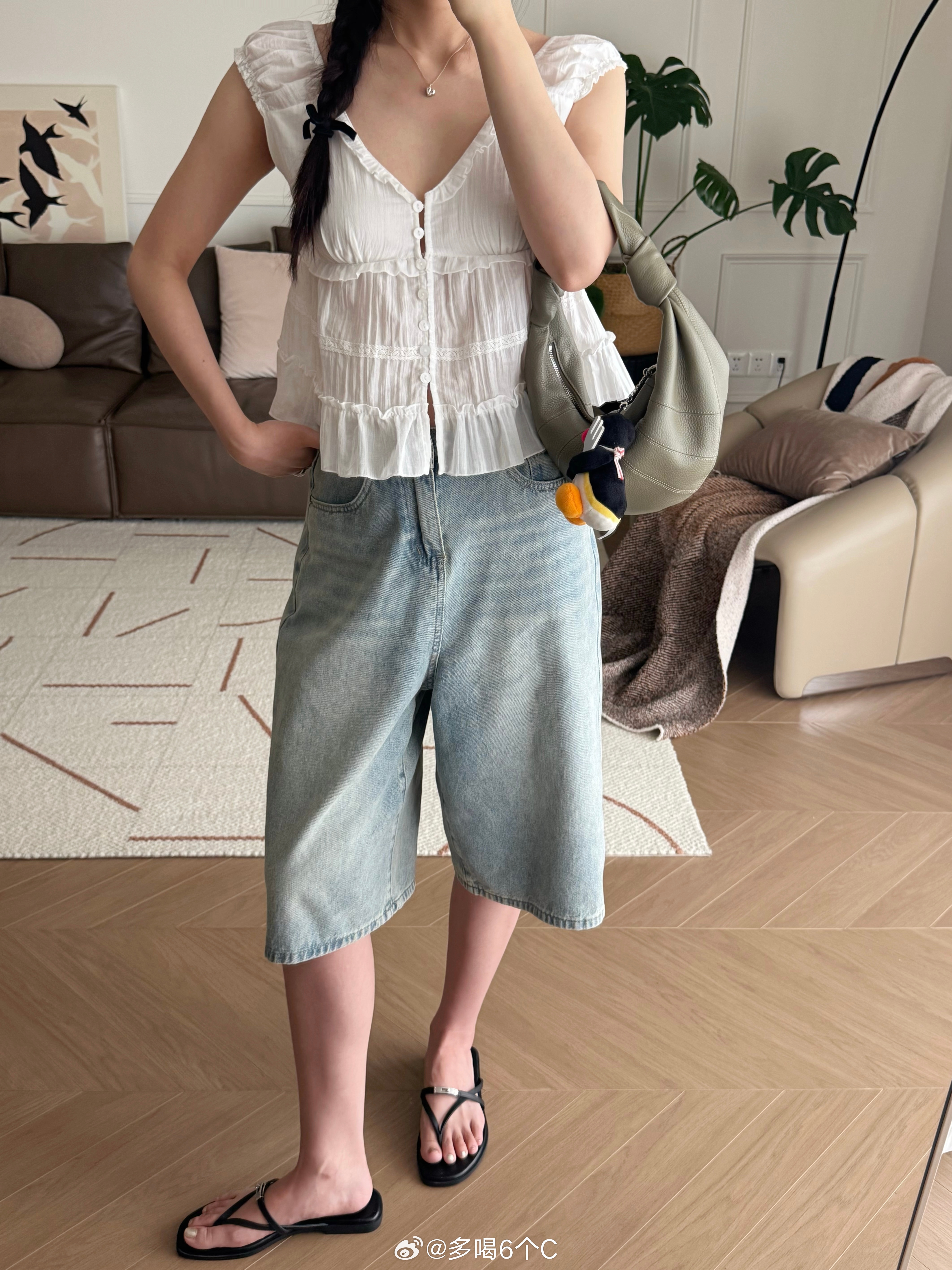 夏天喜欢这种小衫🕊️下次旅游一定会带这套（虽不知下次是何时何地CyinnDai