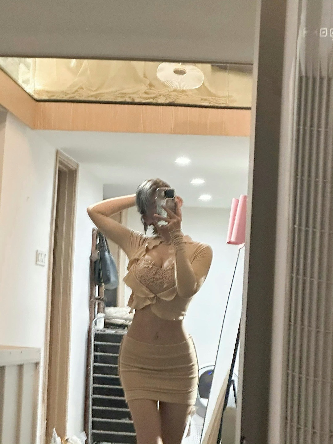 有我这样的女朋友 你会几点回家？ 