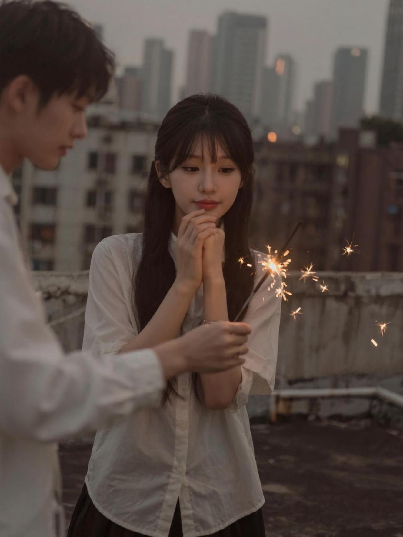 我们总以为人生无限漫长  可一转眼又一年