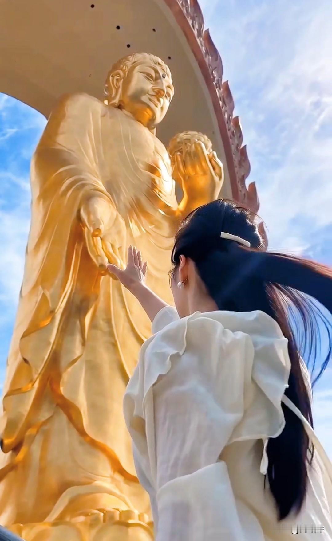 分享一句今日生活感悟那就愿你们每一个人事事称心如意吧！