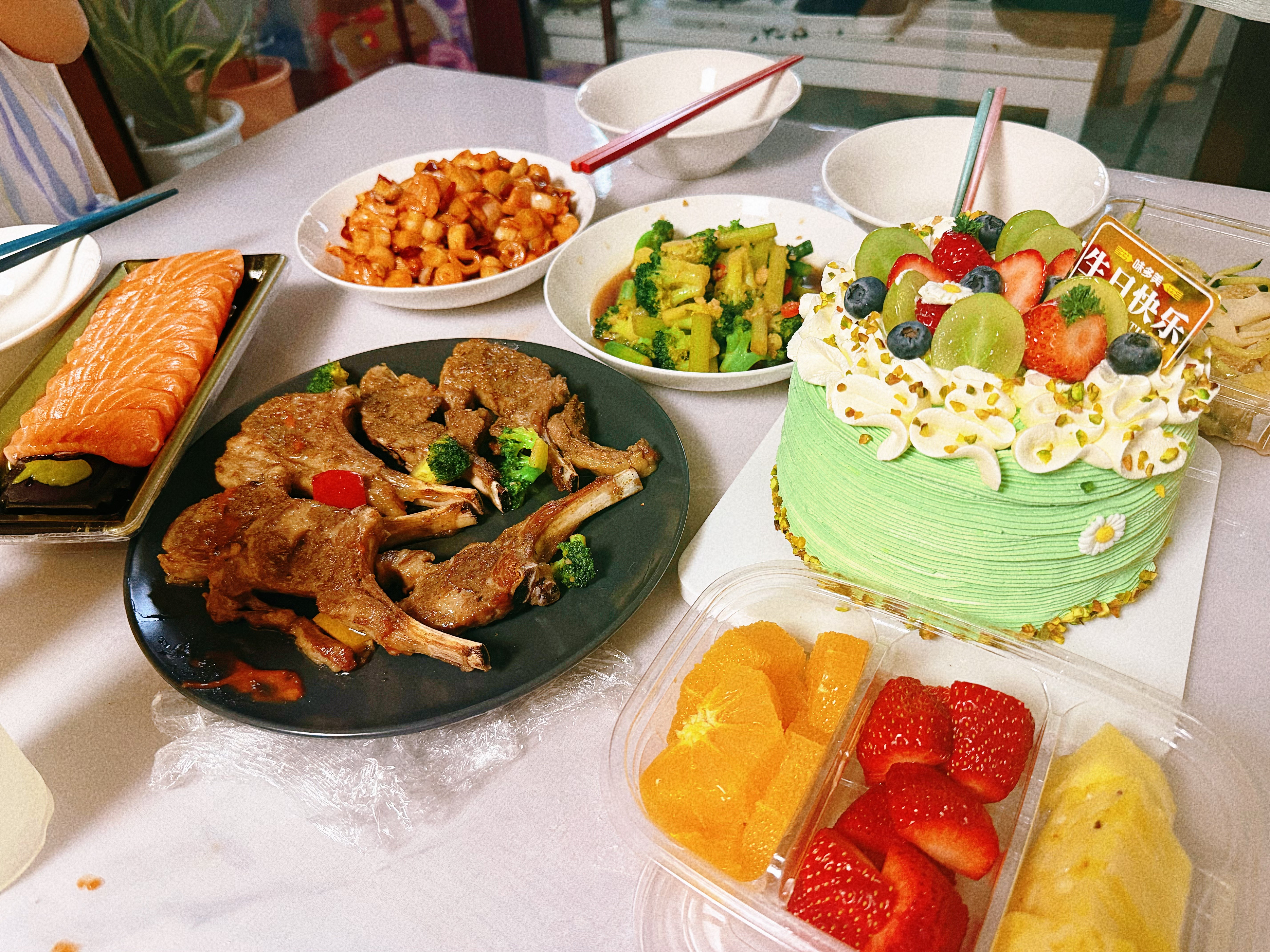 生日➕11年的结婚纪念日～今天最幸福的鄞一定是我～蔷薇嫂的顶尖厨艺，只有我能吃到