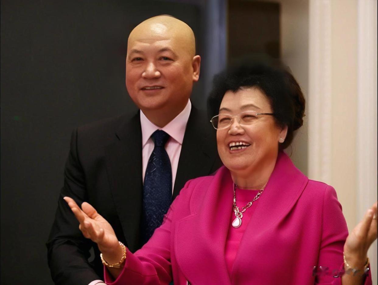 前中国女首富陈丽华病逝，享年85岁。留下73岁无儿无女的“唐僧”迟重瑞。外界都在