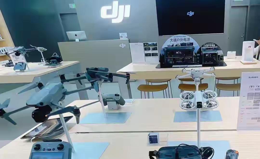 美国行动升级，中企被一网打尽？中方接下战帖，第一击选在美主场