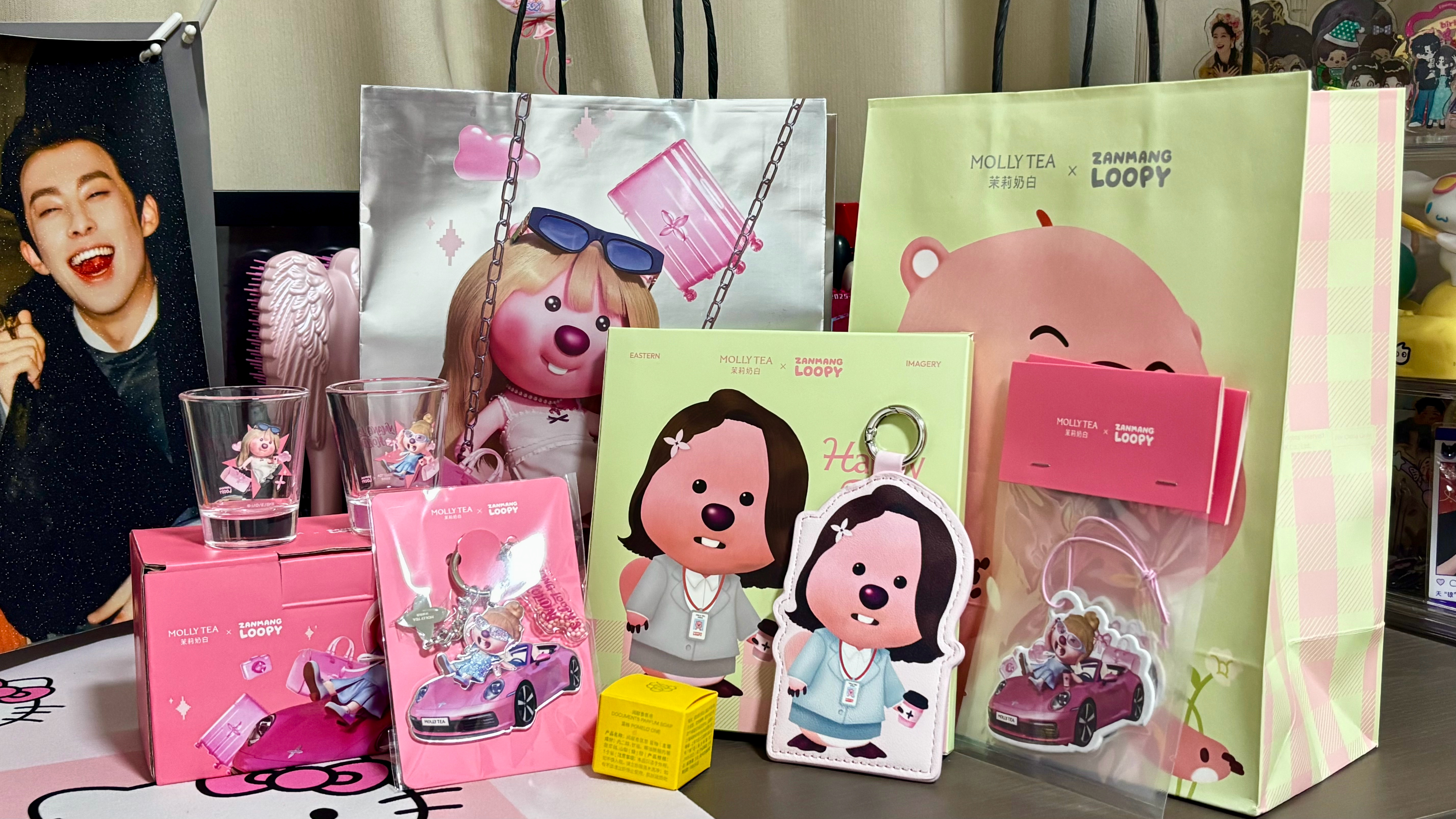 茉莉奶白Loopy周边[奶牛猫][奶牛猫]新品花青莓果法软酪好喝三分糖 刚刚好～