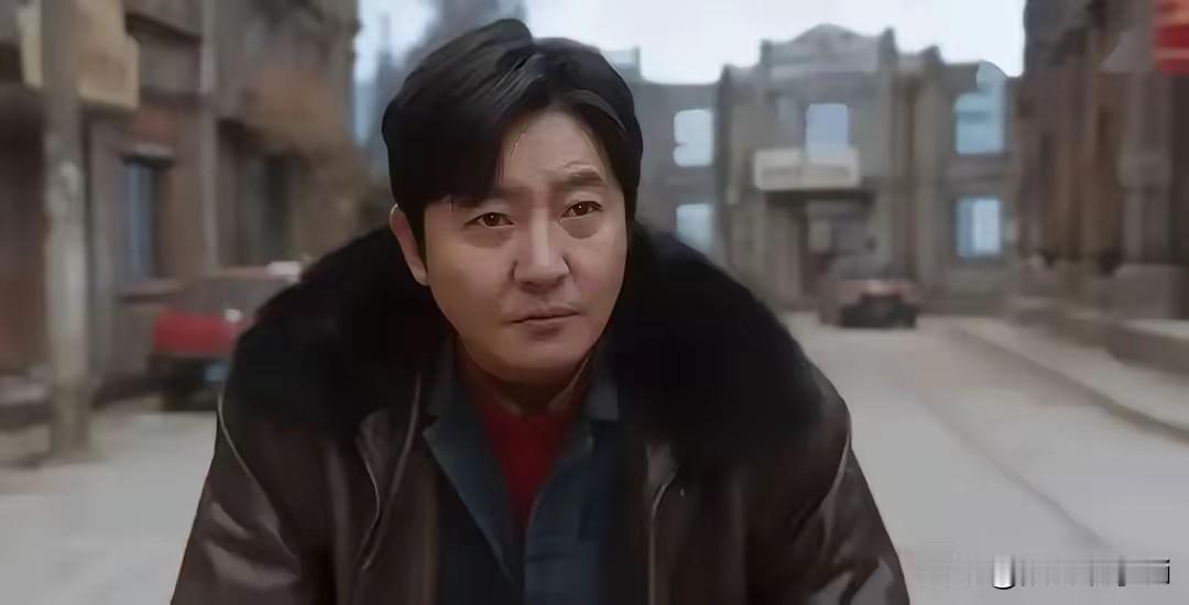 主持人问郭京飞，你太太是陆毅太太的亲妹妹，你们是的连襟的关系。郭京飞，是，那你们