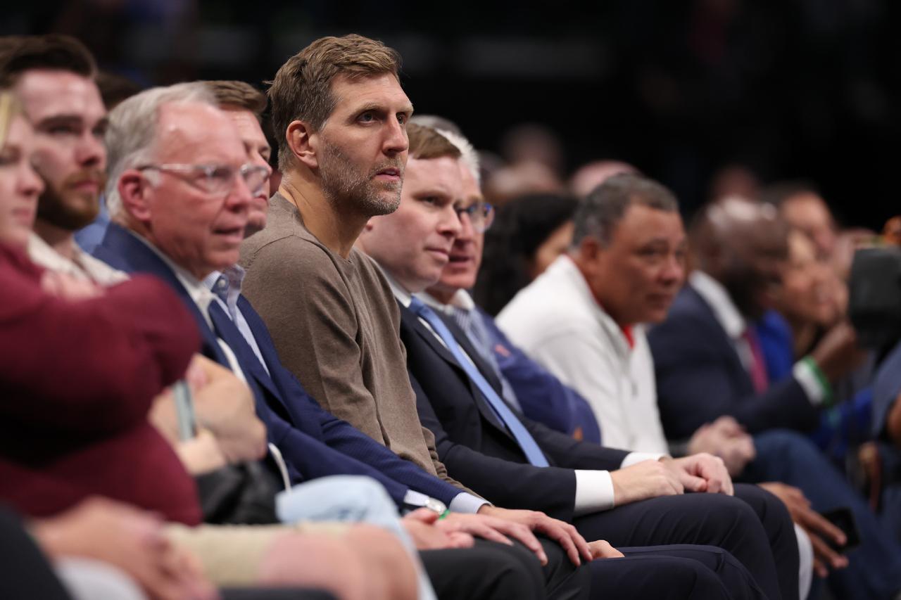 诺天王近日参加节目时表示：
对独行侠团队的运行非常失望，我将不会参加球队的管理工