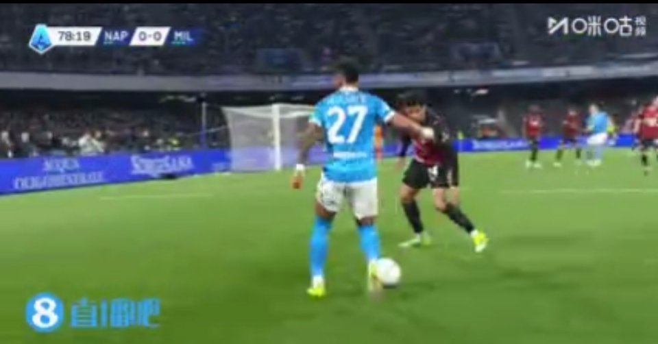 那不勒斯1比0AC米兰意甲焦点战，那不勒斯主场1-0绝杀AC米兰。波利塔诺替补登