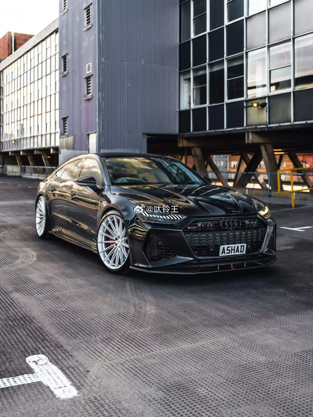 VOSSEN HFX-4AUDI RS7 