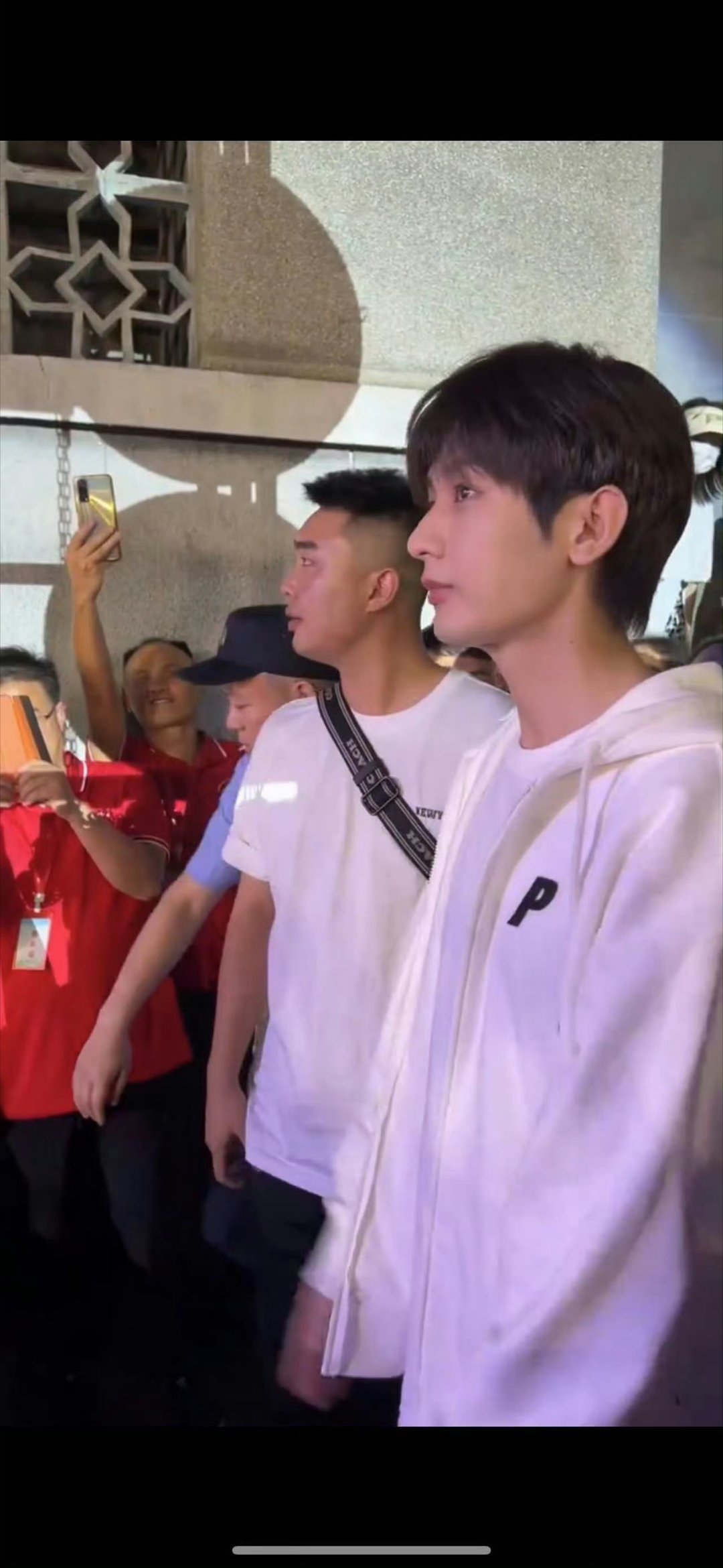 23年的夏天，令我一眼心动的男生～成毅：是我这个宝宝吗？[流鼻血][流鼻血][流