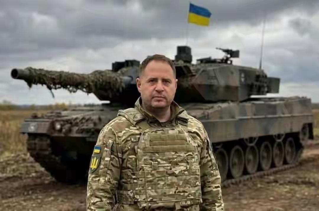 叶尔马科夫被清洗，说明乌克兰也在整肃军纪。据悉，乌克兰已丢失了红军城这一战略要地