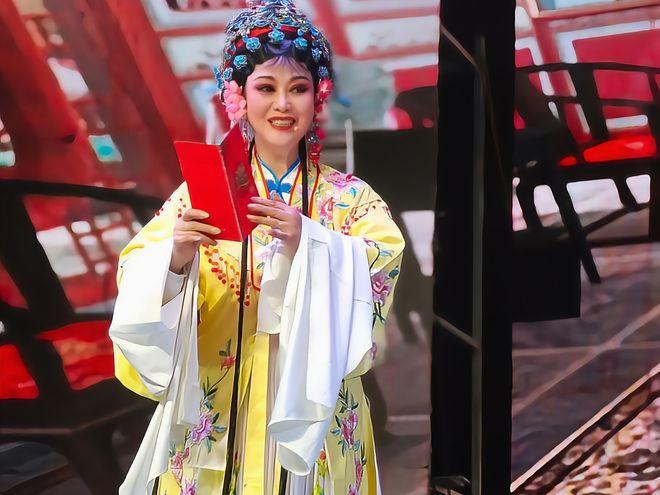 钱水明走了，得知她的死因那一刻，我彻底绷不住了。

她不是病走的，而是栽在了一场