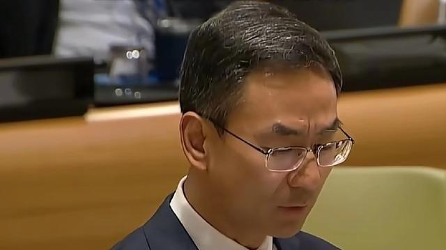 当我们在联合国呼吁美国放弃研发“全球导弹防御系统”的时候，我就知道，中国在全球导