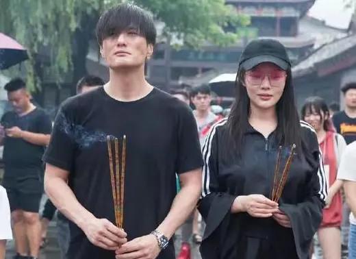 大嫂徐冬冬咋能看上他呢？