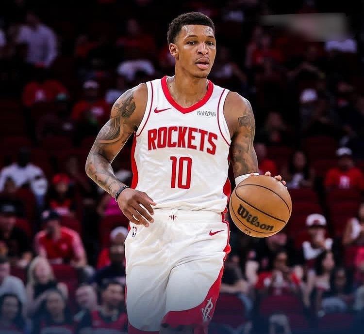 最喜欢今日胜利的哪一点？小贾：“就是我们多么无私，我不知道我们今日送出多少助攻，