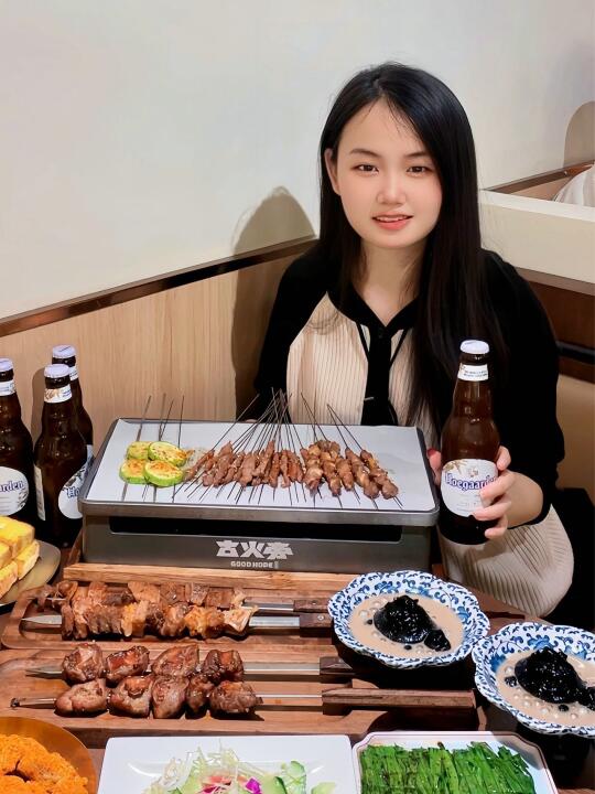 打工人深夜放松时刻，少不得一顿精神食粮
