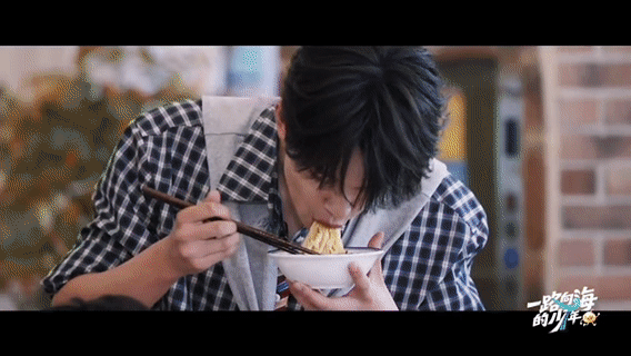 top的团魂也是养成系苏新皓说我们一起才是最重要的一路向海的少年 TOP登陆少年