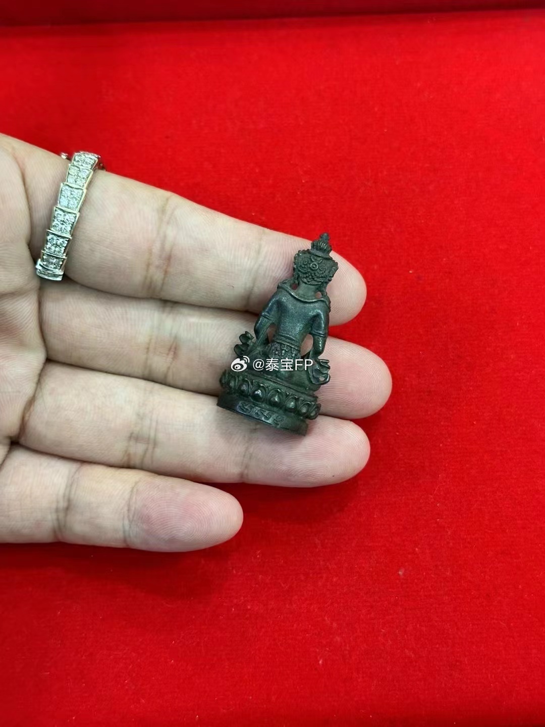 龙婆卡贤2517“阿瓦罗”药师佛美品泰国能量佛牌
