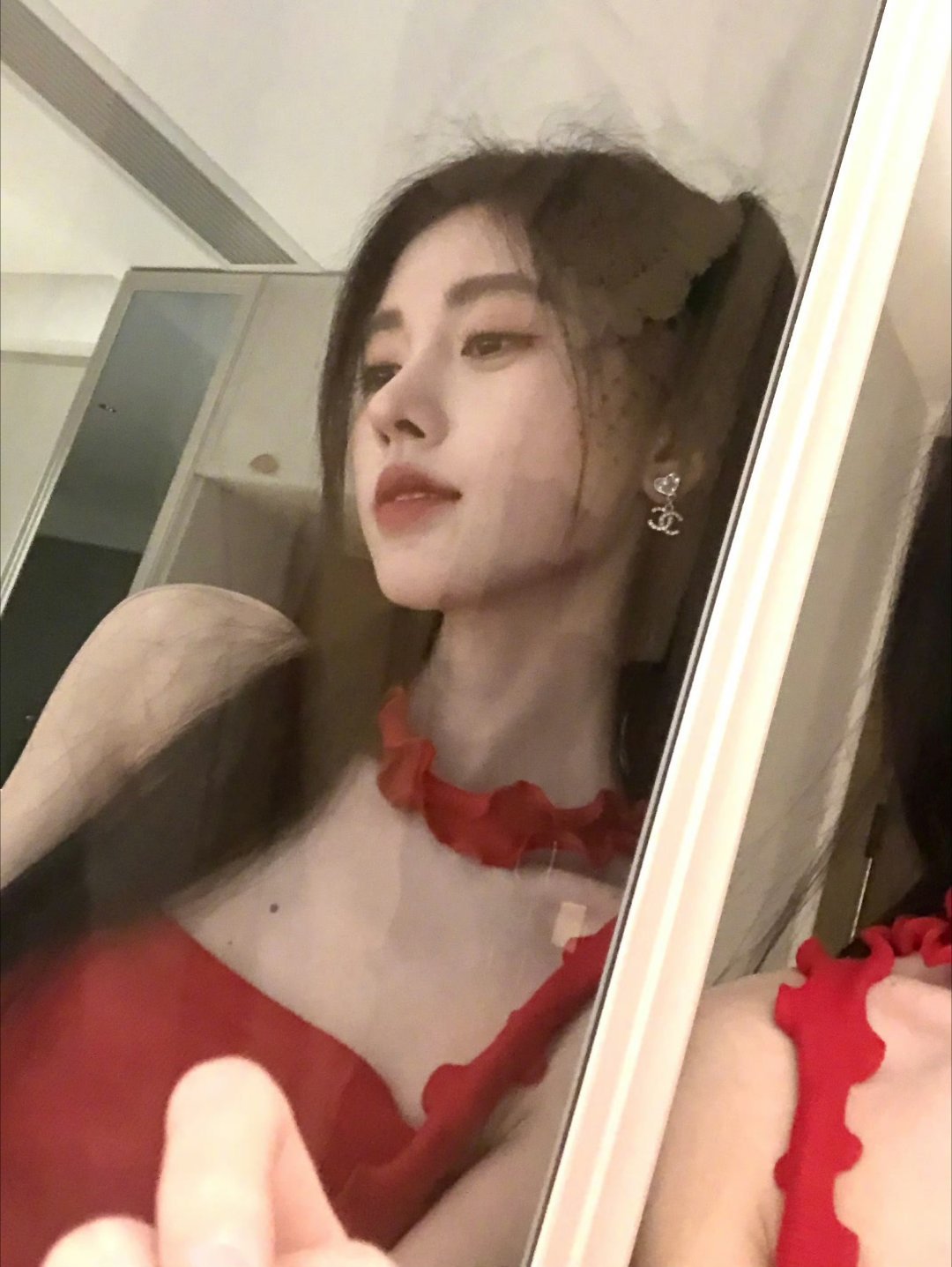 鞠婧祎 jjy鞠婧祎姜黎非jjy鞠婧祎千香“海鸥只为海沦陷，我只为你心动”  