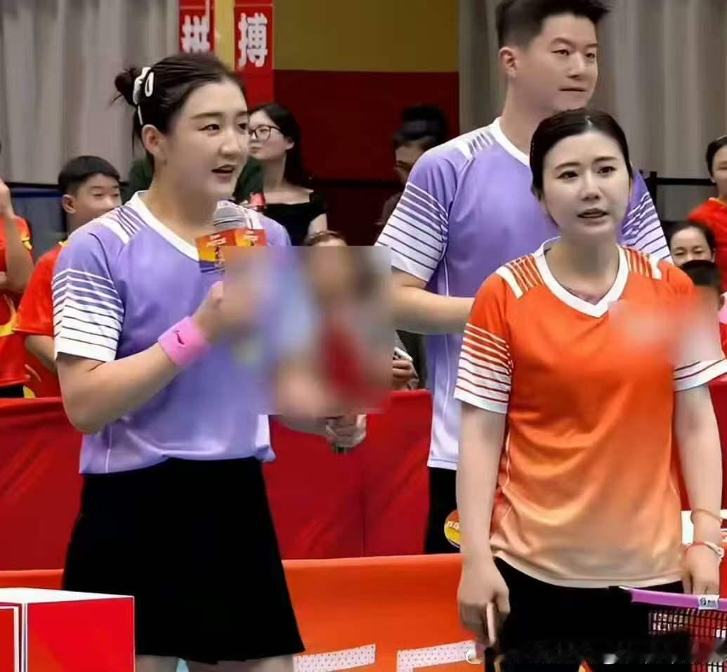 福原爱大喊我赢陈梦了 陈梦稳如定海神针，福原爱拼到最后一分。两个人把表演赛打出了