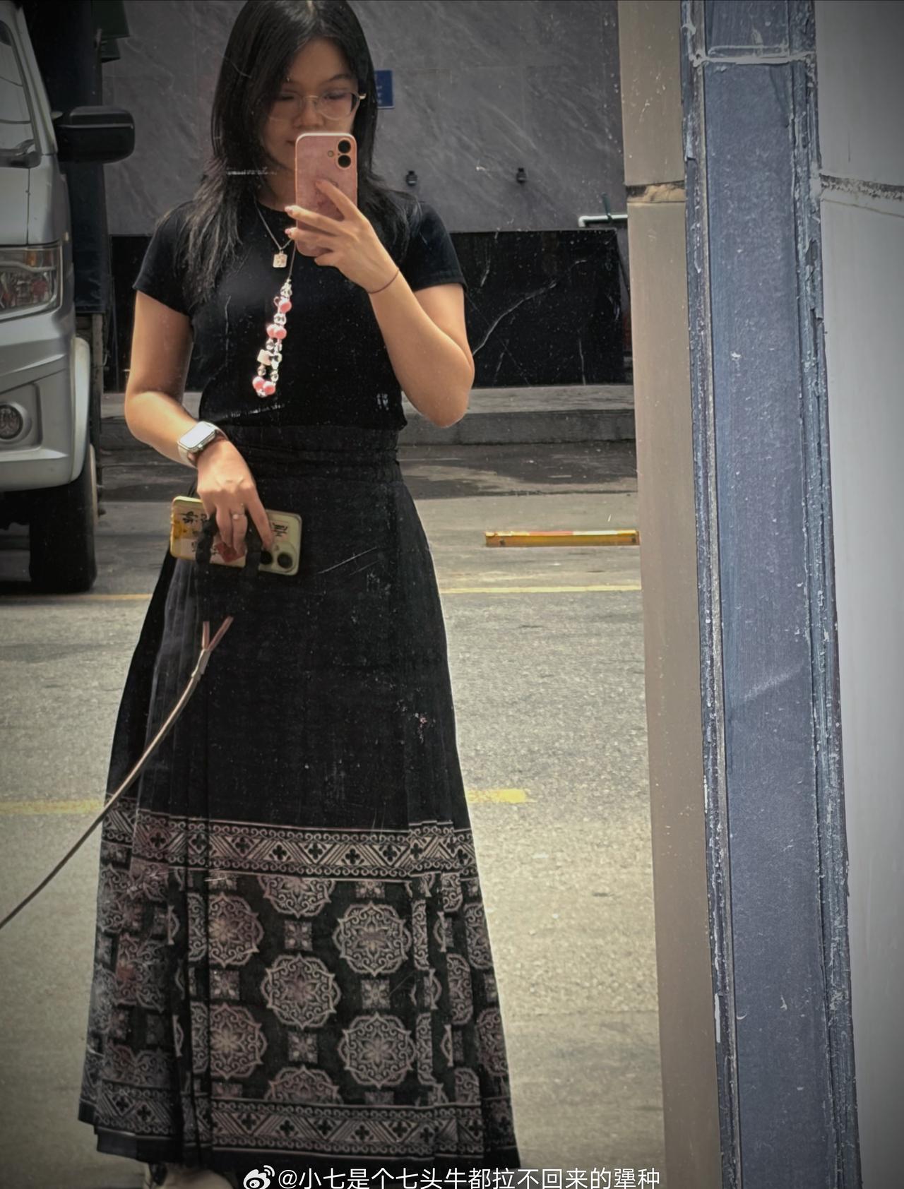 今天真的好热，佛山是成功入夏了吗？[苦涩] ​​​