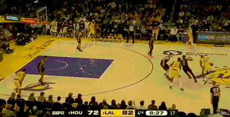 41岁的老詹还是神一样的存在！
     湖人轻取火箭季后赛首轮开门红！单核带队