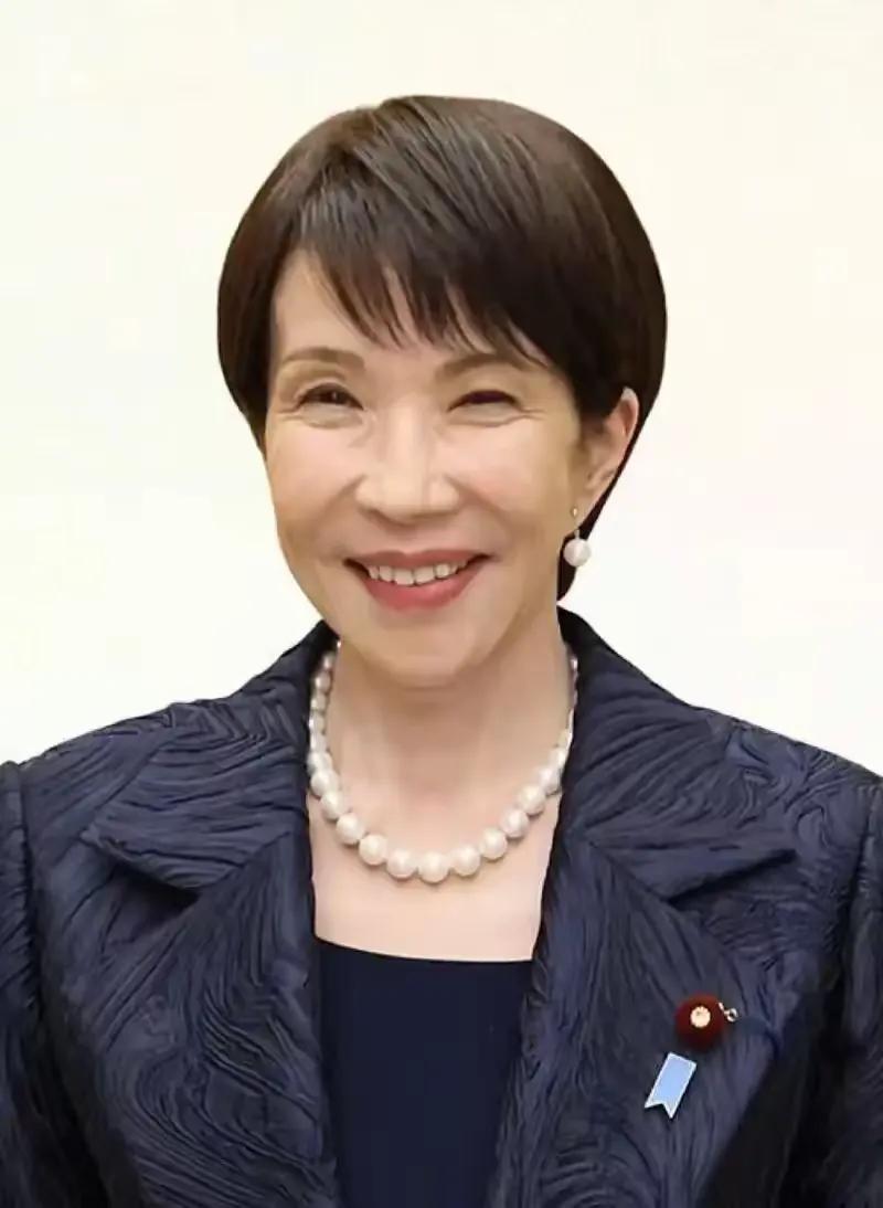 高市早苗这次"急转弯"来得太快！刚宣布对中国游客签证费用大幅上涨，转眼却因"中国