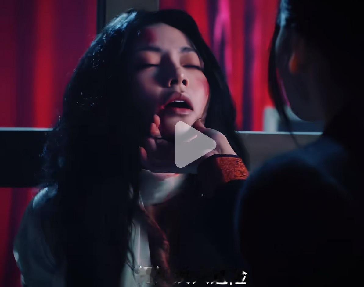 我草…我的想法很危险妈咪你知道吗？？？ ​​​
