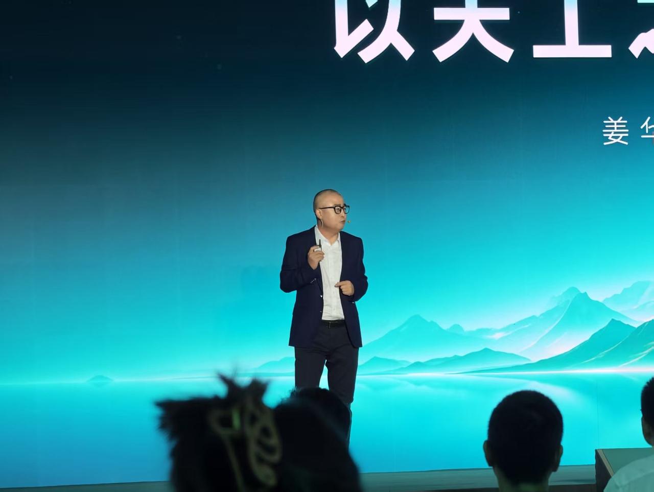 天马发布第二代天工屏，OPPO Find X10系列首发搭载

8月26日，天马