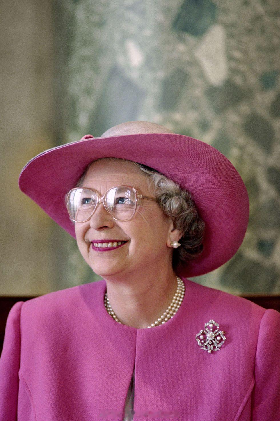 #老照片#Her Majesty Queen Elizabeth II 1992