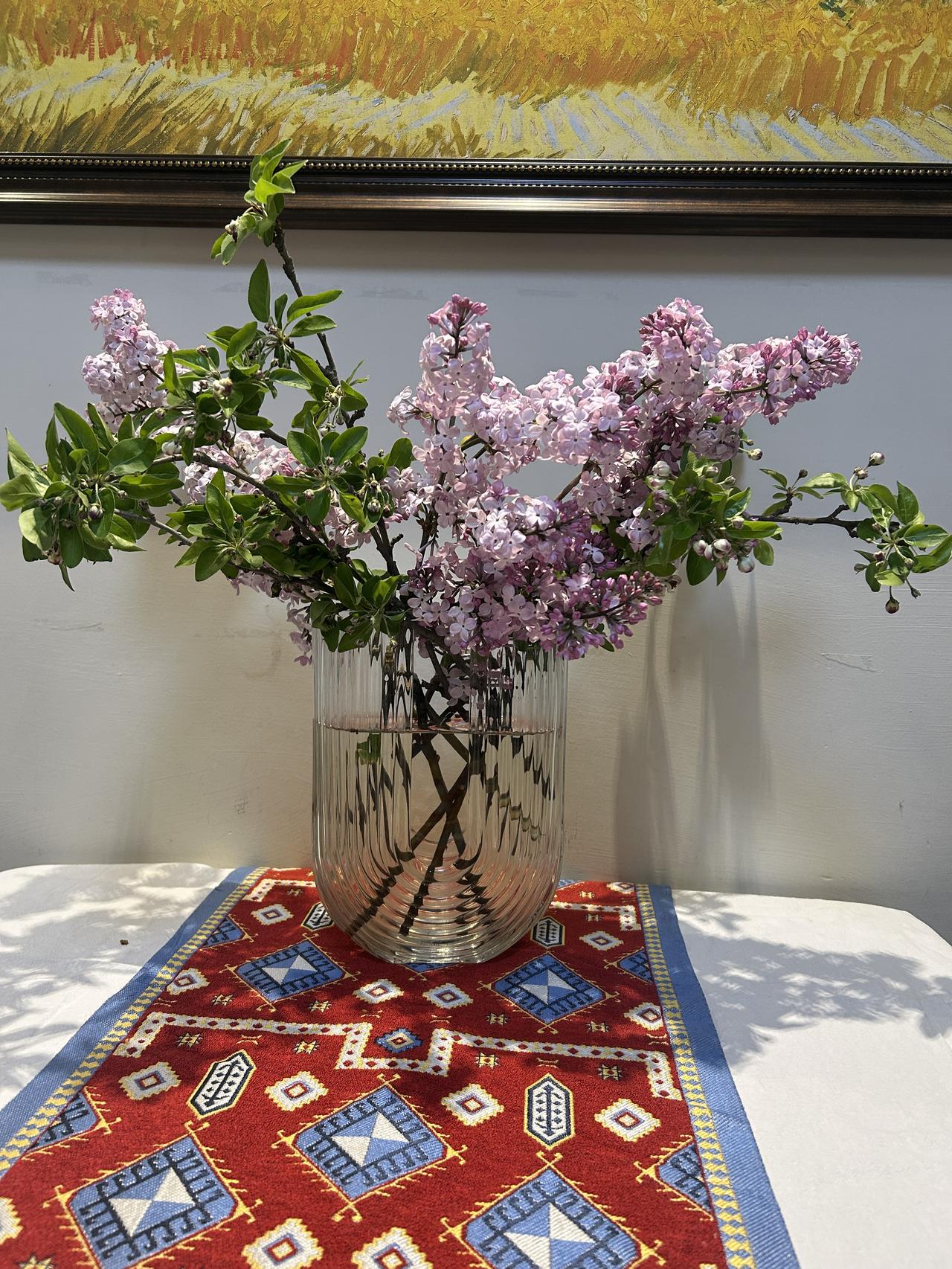 有人问毕淑敏：“我对身边所有人都好，几乎是有求必应，可为什么还是有人不喜欢我？”