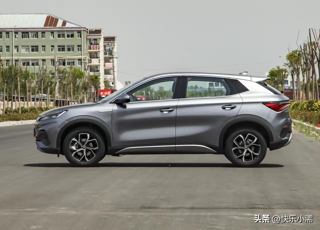 以伊战火突然升级，比亚迪却在战场上打出了最强口碑！一枚炮弹在比亚迪车辆旁爆炸，车