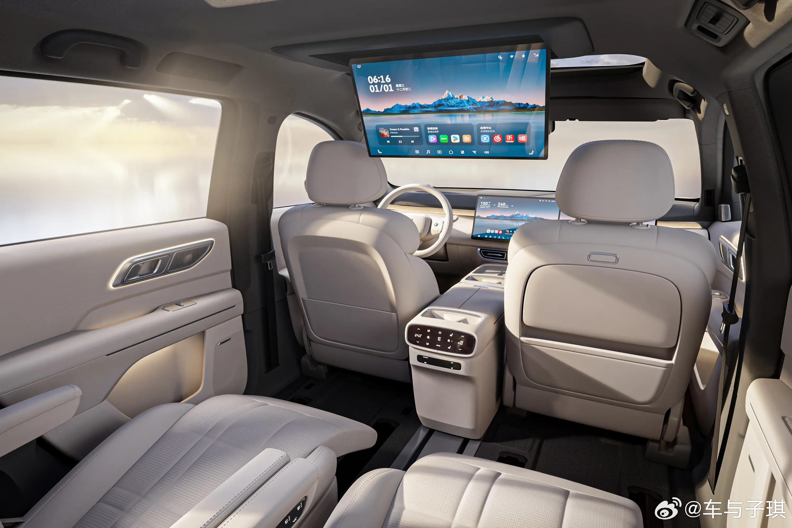 开了挺久深蓝 S09，华为乾崑智驾属实好用，市区跟车防加塞、高速过匝道都很丝滑，