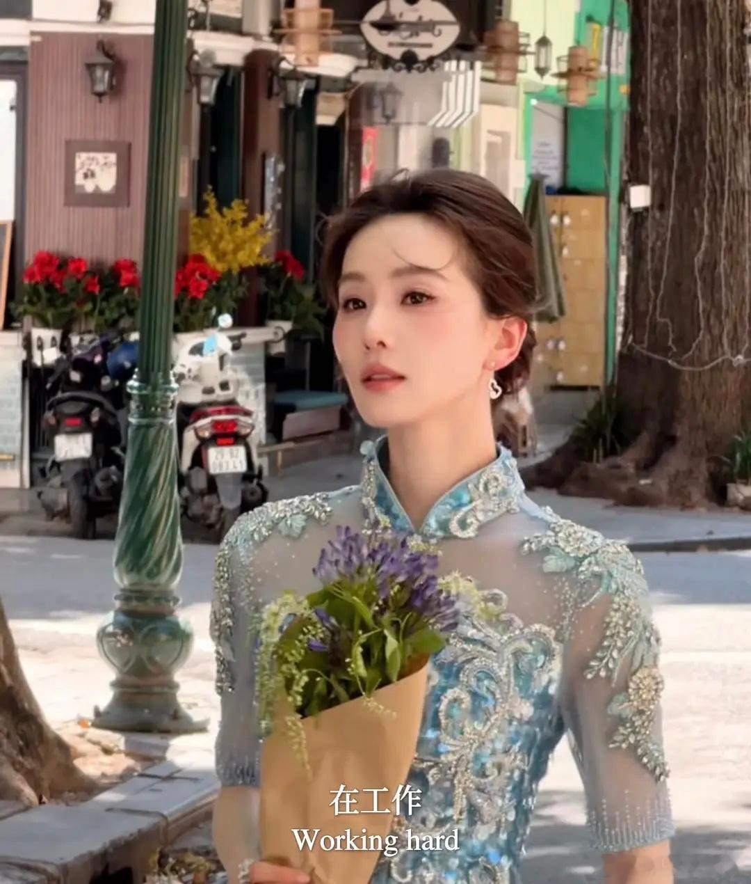 其实常常被角色滤镜困住，会误以为刘诗诗是安静内敛的模样。但是一姐其实拥有蓬勃旺盛