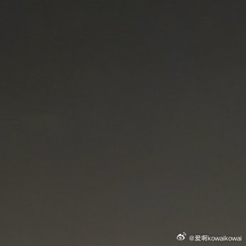 当努力到一定程度，幸运自会与你不期而遇。愿你依旧生如夏初活如夏花，望你依然喧闹如