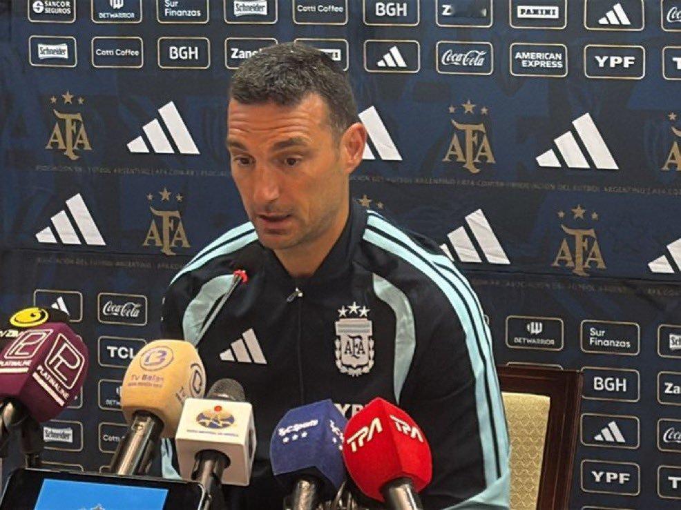 梅西的出场？斯卡洛尼：梅西会出场。至于他能踢多久，我目前还不清楚，我们稍后再看。