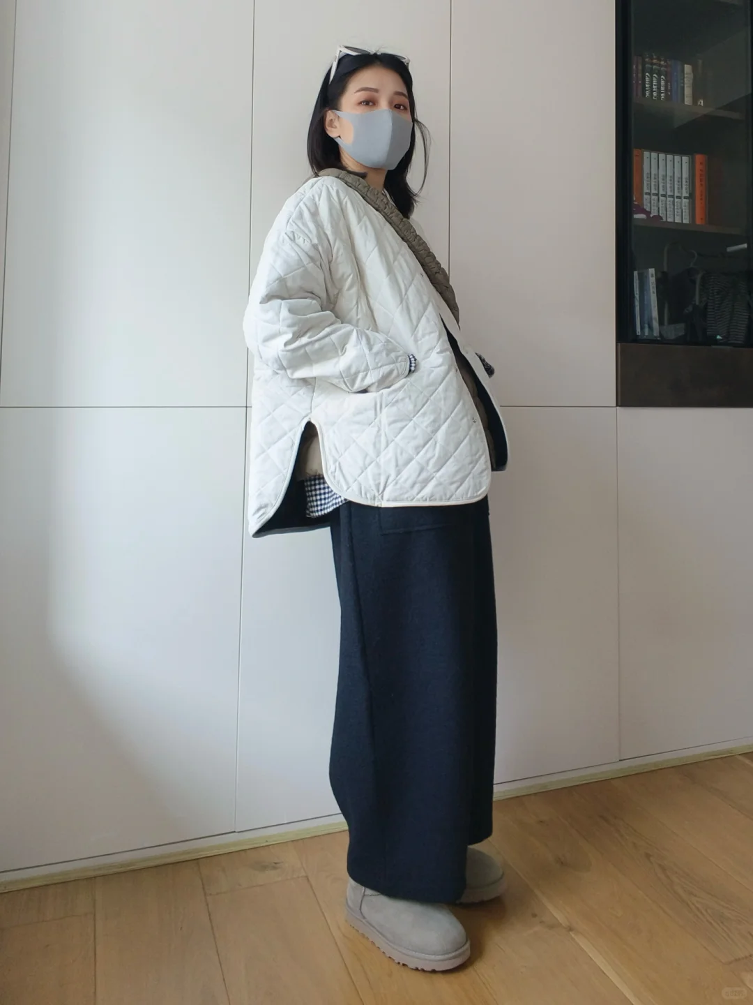 衣角空隙表达出的叠叠乐