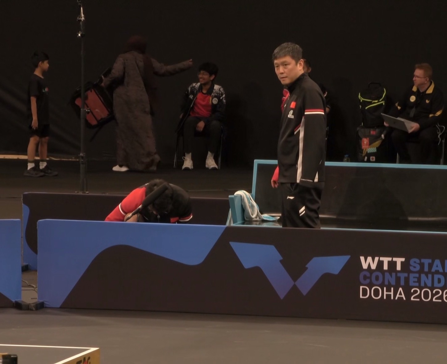 强导带着电哥又上班了 