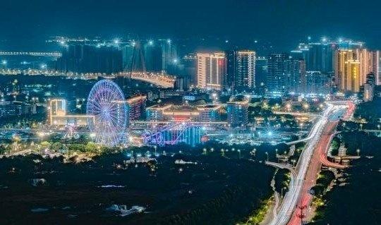 凤凰新闻【中国最“可惜”的城市，曾是四大经济特区之首，如今沦为三线小城】在中国城