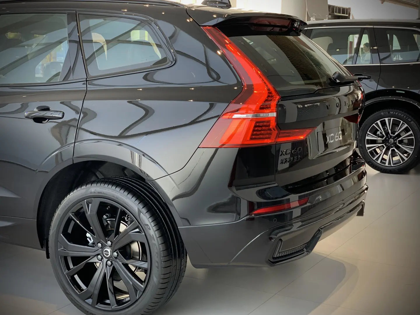 Xc60极夜黑