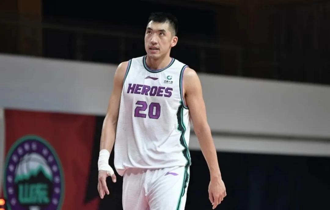 山东本赛季下滑最快的球员并不是高诗岩，而是他们的本土核心陶汉林

山东第一阶段表