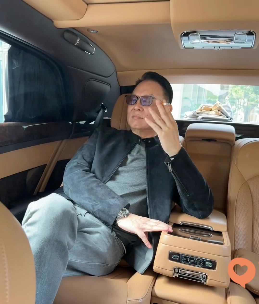 昨天跟个大老板吃饭，他说了句让我记到现在：这个社会上，只要熟人不害你，别人基本很