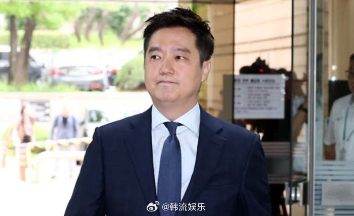 【涉嫌诽谤金秀贤的横竖研究所代表金世义被移送审判】首尔中央地检女性儿童犯罪调查2