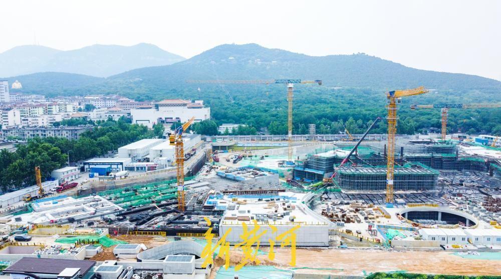 5月15日，作为济南首个轨道交通地下TOD综合体，千佛山站TOD项目建设的土方开
