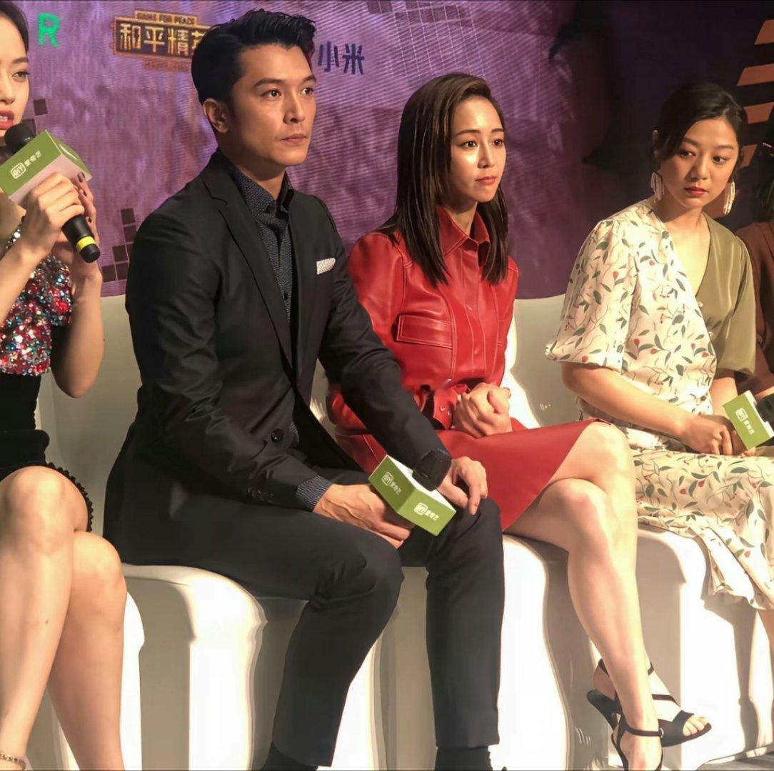 怪不得唐嫣之前那么爱他呢，还是这么帅气！ 